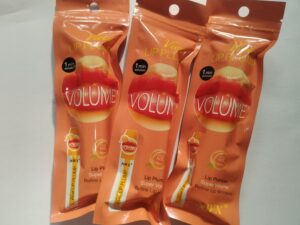 حجم لب هلویی